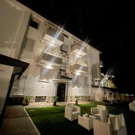 Palazzina Del Sole Villa Sottomarina Eksteriør billede
