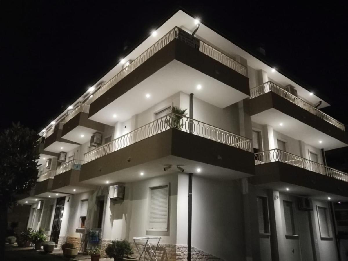Palazzina Del Sole Villa Sottomarina Eksteriør billede