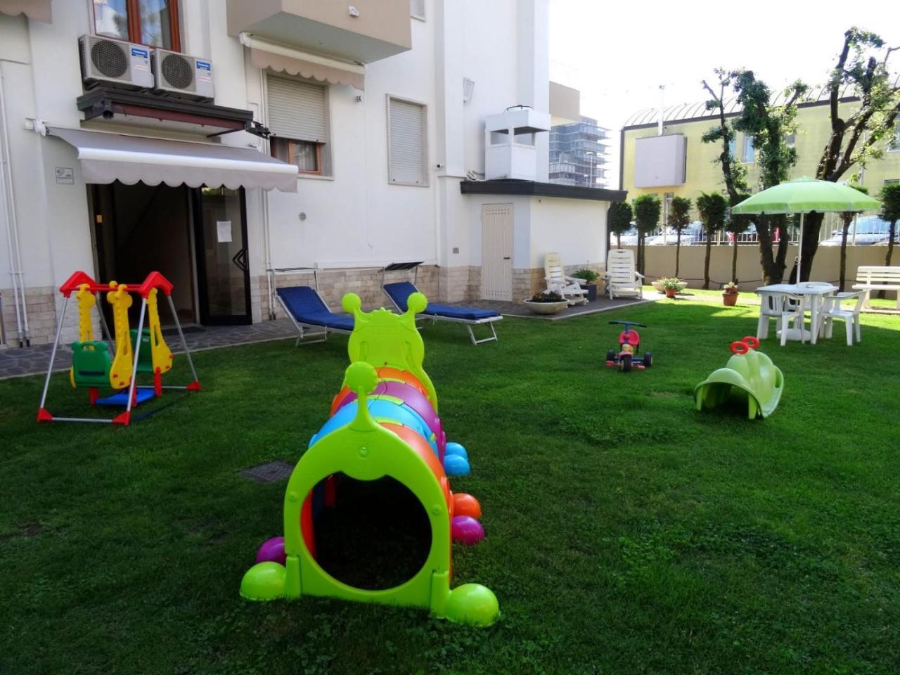 Palazzina Del Sole Villa Sottomarina Eksteriør billede